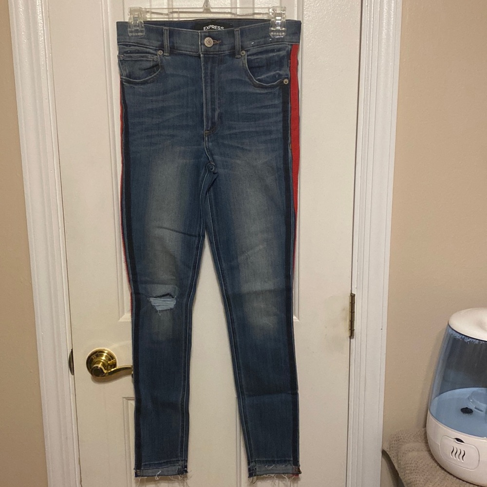 NWOT Express Ankle Legging Jeans